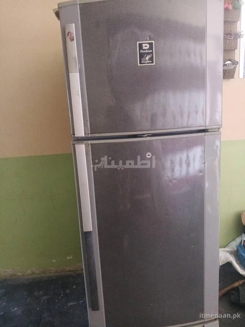 Dawlance 9170 WBM – Spacious 2+ Door Fridge, Rs 75K, Kamra Road Attock for sale in Kamra Road, Attock